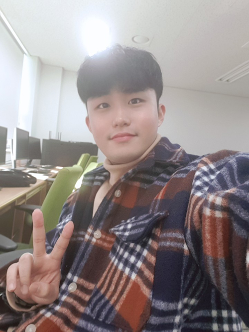 감독